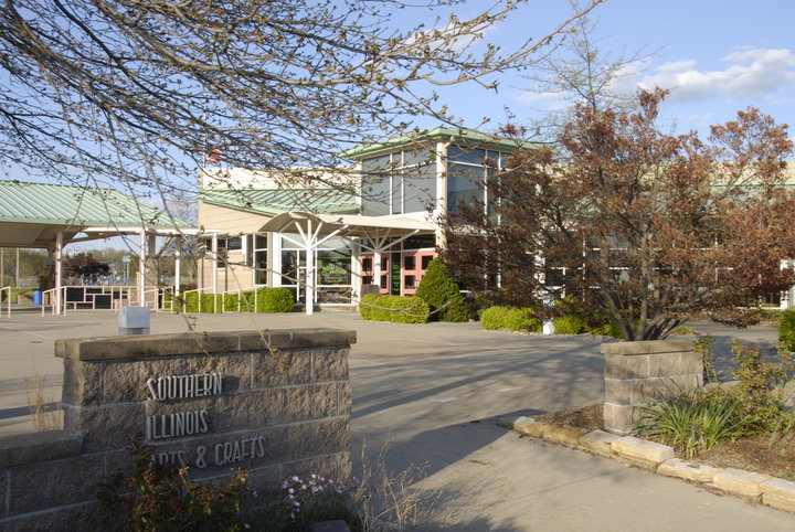 Sen. Fowler celebrates approval to sell former Artisan Center