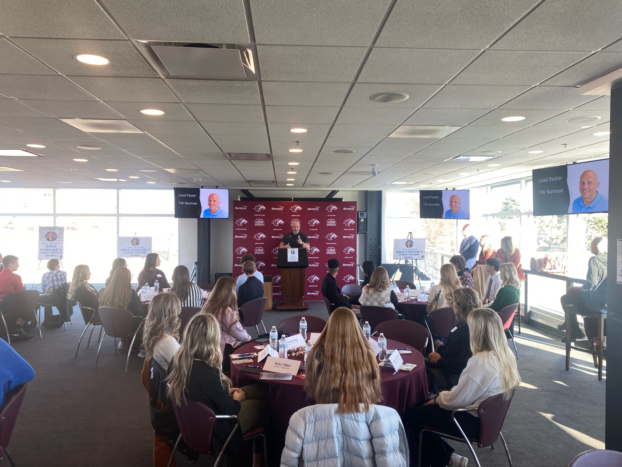 Senator Fowler offers students across the 59th district to engage in state government through his 2023 Student Advisory Council