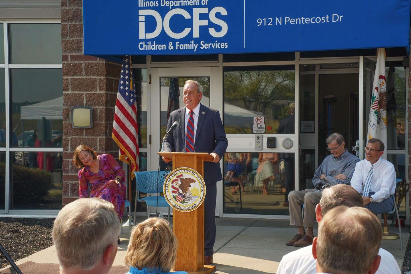 Sen. Fowler joins IL DCFS at Ribbon Cutting of Donated Field Office in Marion